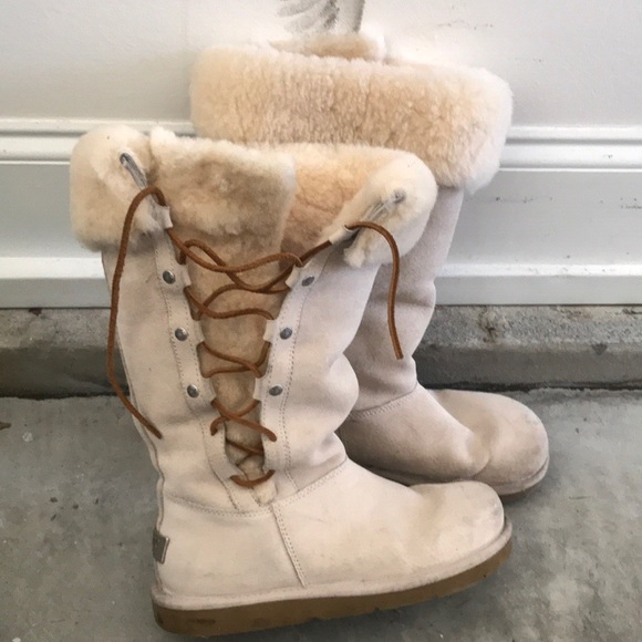 Ugg Upside boots - Picture 2 of 3
